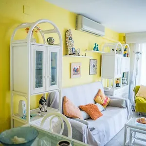 Apartamento Acogedor En Primera Linea De Playa